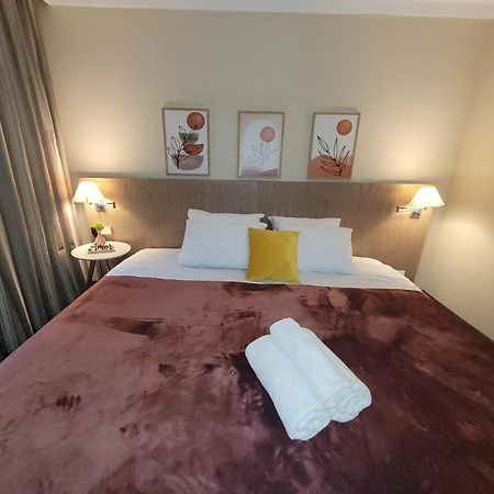 Super Comfort Flats L - Wtc - Com Estacionamento เซาเปาโล ภายนอก รูปภาพ