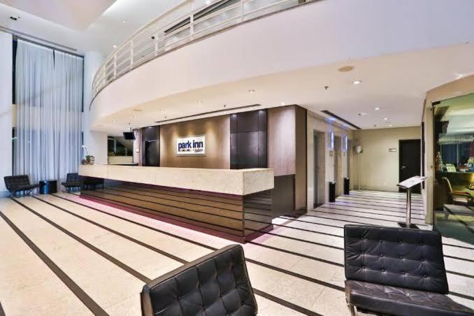 Super Comfort Flats L - Wtc - Com Estacionamento เซาเปาโล ภายนอก รูปภาพ
