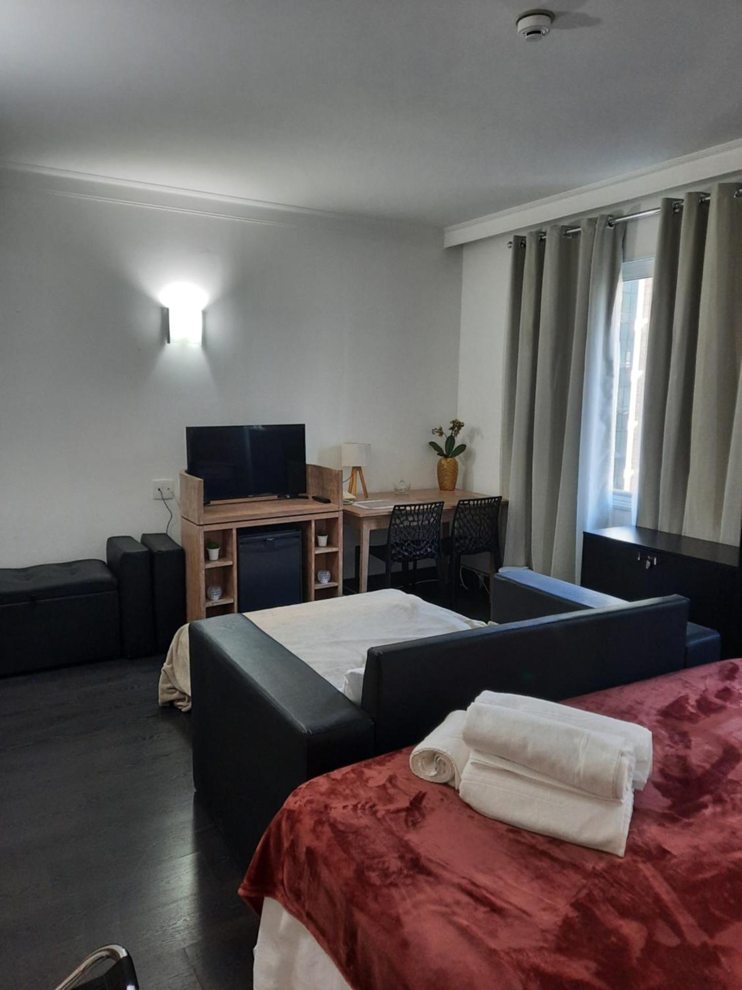Super Comfort Flats L - Wtc - Com Estacionamento เซาเปาโล ภายนอก รูปภาพ