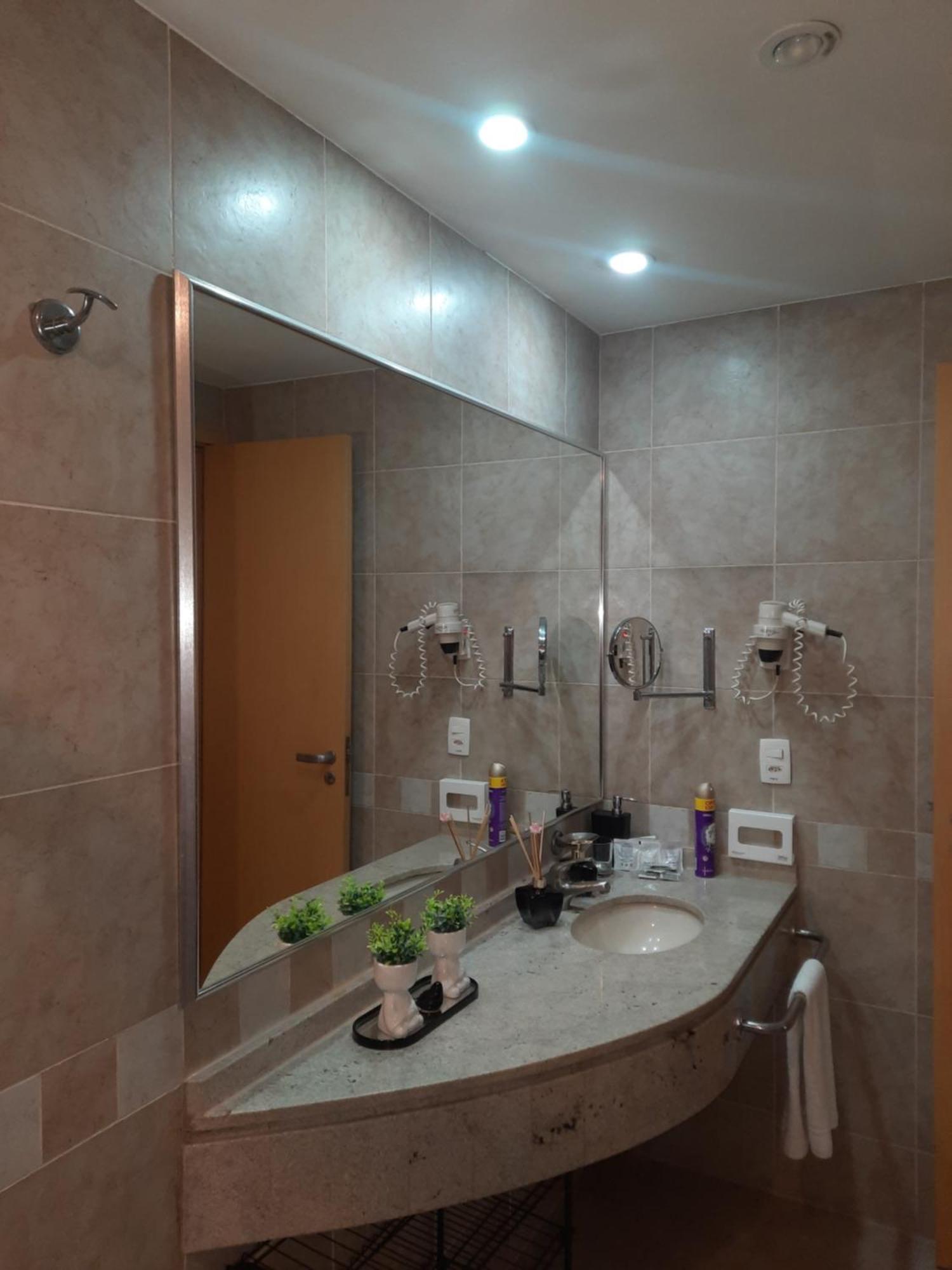 Super Comfort Flats L - Wtc - Com Estacionamento เซาเปาโล ภายนอก รูปภาพ